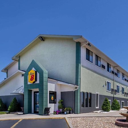Super 8 By Wyndham Kansas City At Barry Road/Airport Exterior foto