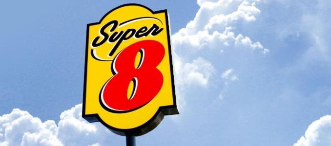 Super 8 By Wyndham Kansas City At Barry Road/Airport Exterior foto