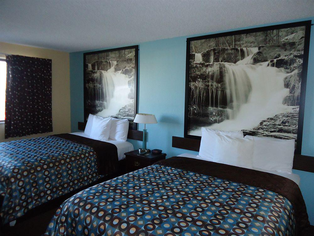 Super 8 By Wyndham Kansas City At Barry Road/Airport Exterior foto